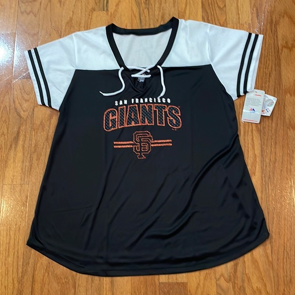 Majestic Tops - Woman’s shirt sleeve 1x Majestic San Francisco Giants top sparkle NWT Baseball